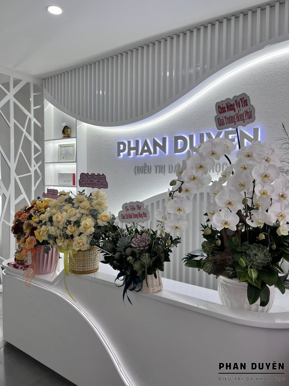 MỪNG KHAI TRƯƠNG CƠ SỞ 3 PHAN DUYÊN SPA – CHECK-IN NHẬN QUÀ SIÊU XỊN, LÀN DA BÙNG NỔ VẺ ĐẸP!