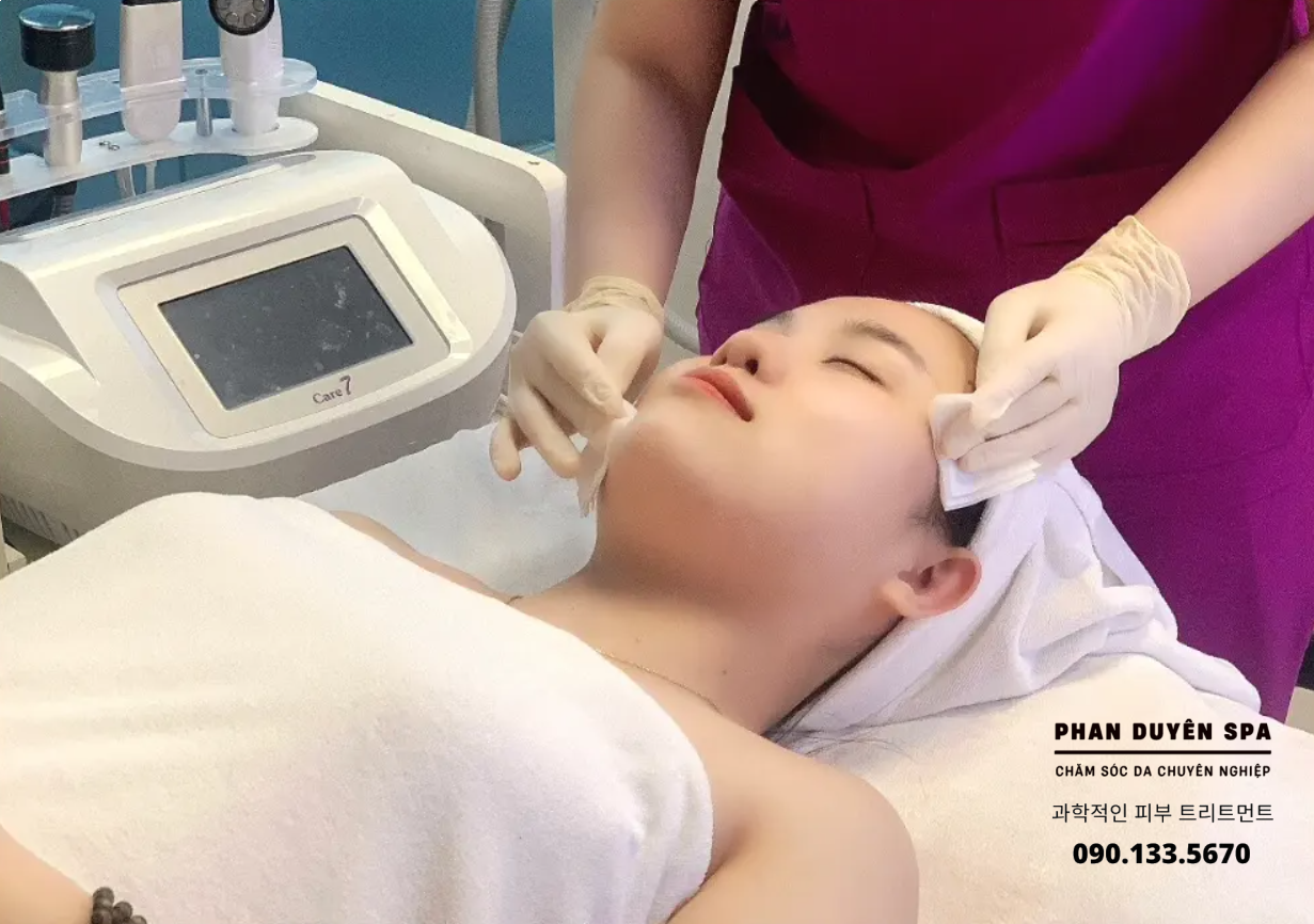 NƠI ĐIỀU TRỊ MỤN CHUYÊN NGHIỆP TẠI BÌNH CHÁNH